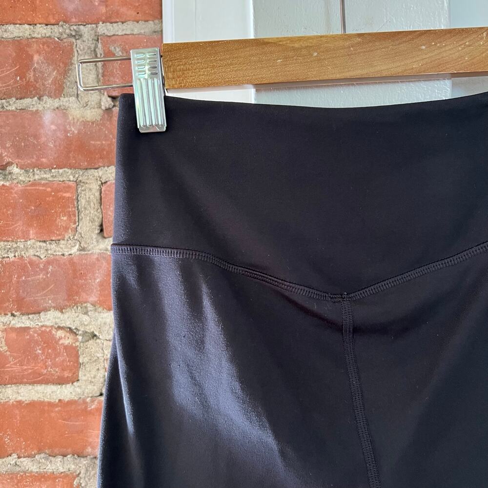 Girlfriend Collective FLOAT Ultralight Run Shorts Black High Rise S - Picture 4 of 5